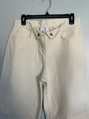 COLLUSION Off-White High-Rise Straight Jeans.